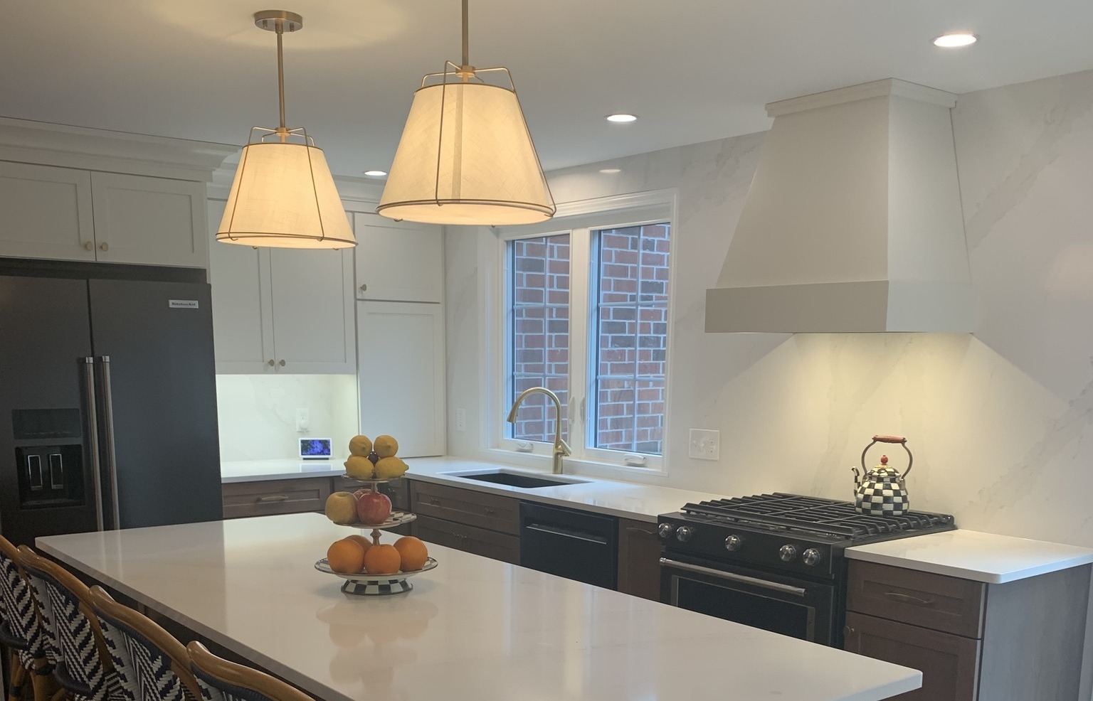 New kitchen remodeling by Solid Surfaces